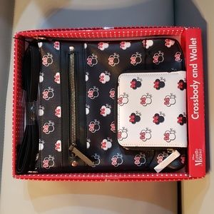 Minnie Mouse Crossbody and Wallet Set NWT